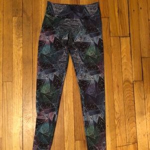 Onzie patterned yoga pants
